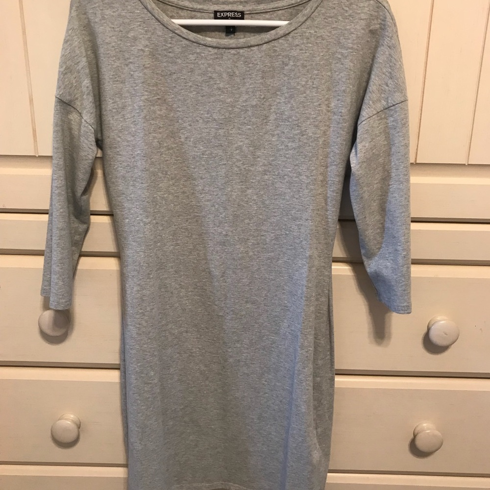 Express half sleeve dress